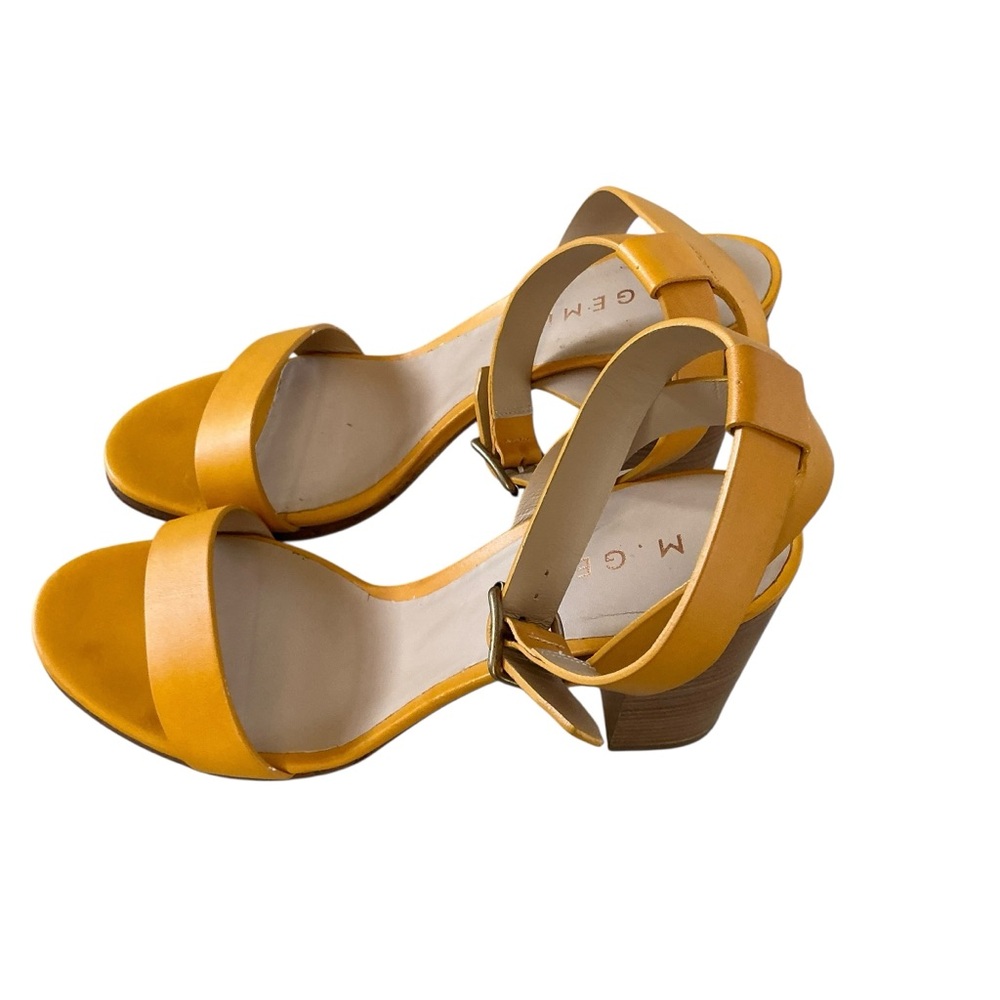 M. Gemi slingback sandals block heel peep toe mustard yellow leather size 41